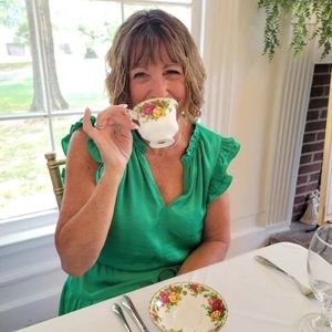 Meet your Posher, Donna